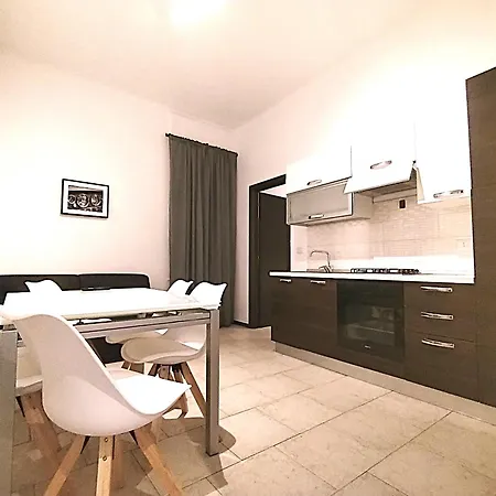 아파트호텔 Hh Monferrato 3*